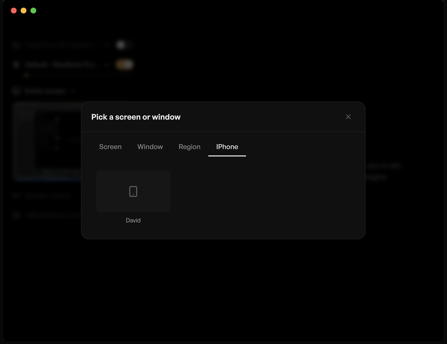 TinyRec source picker showing the connected iPhone alongside displays and windows